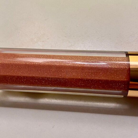 Charlotte Tilbury Jewel Lip Gloss -Rose Jewel NWOB - Picture 4 of 4